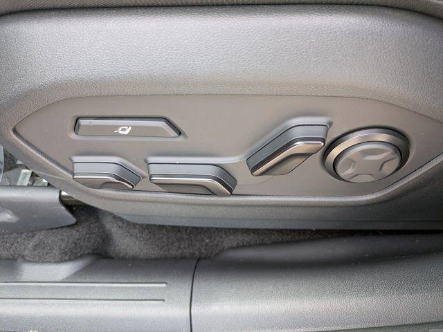 new 2026 Hyundai SANTA FE HEV car, priced at $47,351