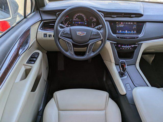 used 2018 Cadillac XT5 car, priced at $15,720