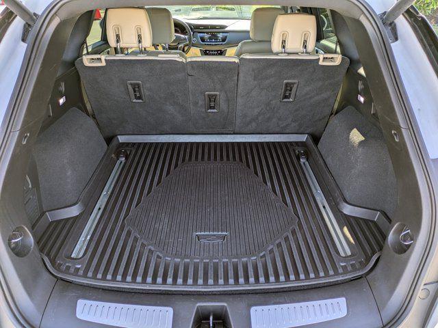 used 2018 Cadillac XT5 car, priced at $15,720