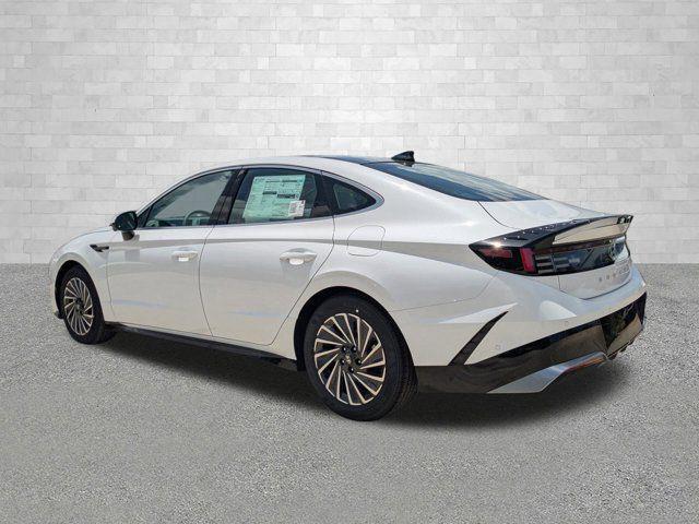 new 2025 Hyundai Sonata Hybrid car, priced at $37,687