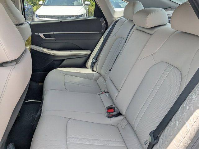 new 2025 Hyundai Sonata Hybrid car, priced at $37,687