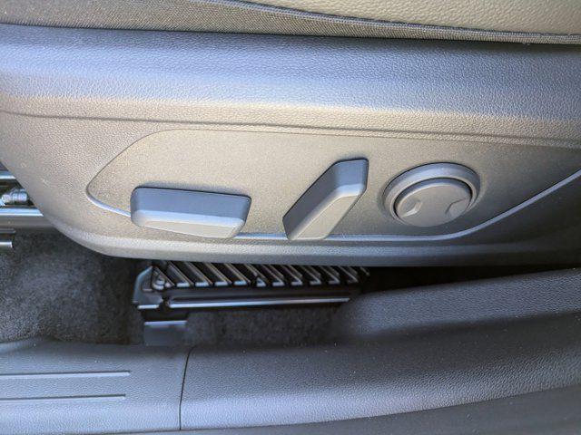 new 2026 Hyundai TUCSON Hybrid car, priced at $41,115