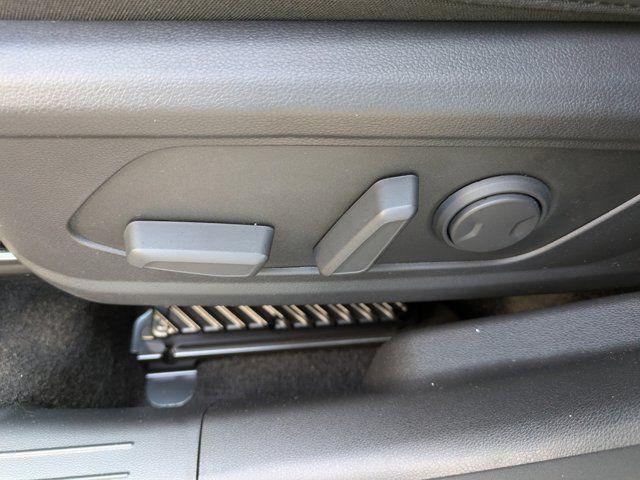 new 2026 Hyundai TUCSON Hybrid car, priced at $41,635