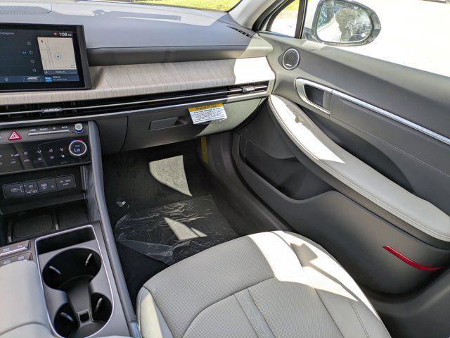 new 2025 Hyundai Sonata Hybrid car, priced at $38,452