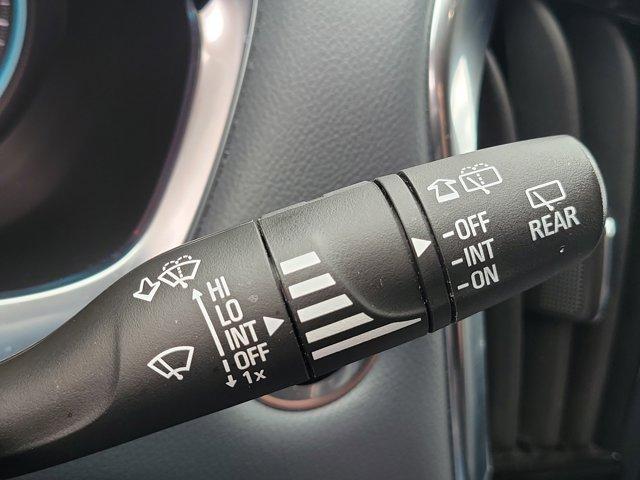 used 2020 Chevrolet Traverse car, priced at $23,213