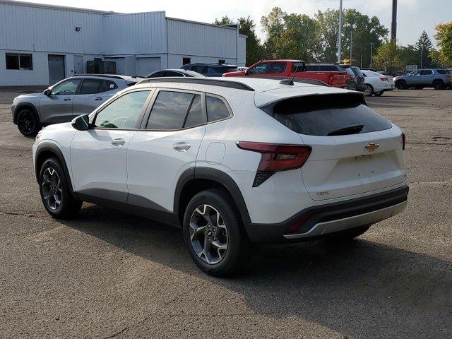 new 2025 Chevrolet Trax car, priced at $24,149
