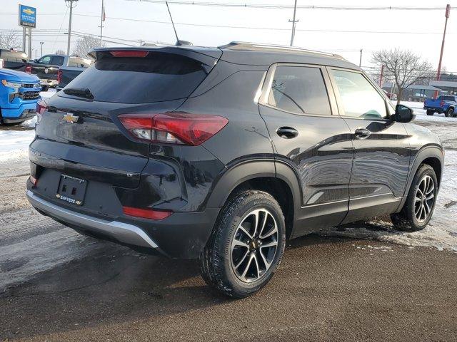 new 2026 Chevrolet TrailBlazer car, priced at $28,322