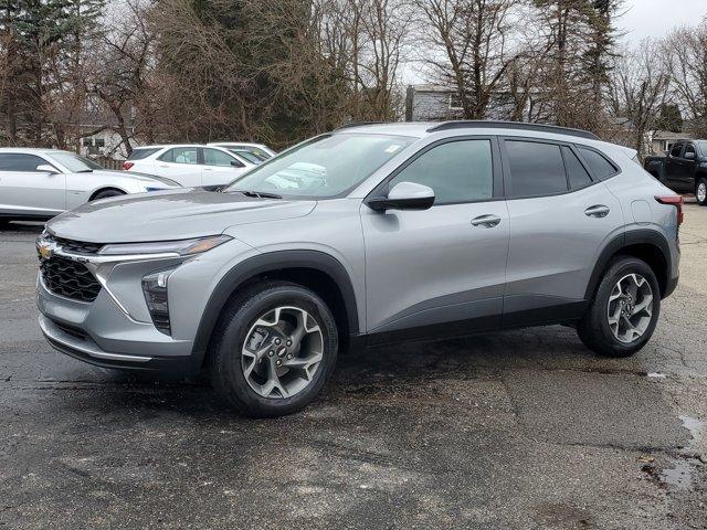 used 2025 Chevrolet Trax car, priced at $21,473