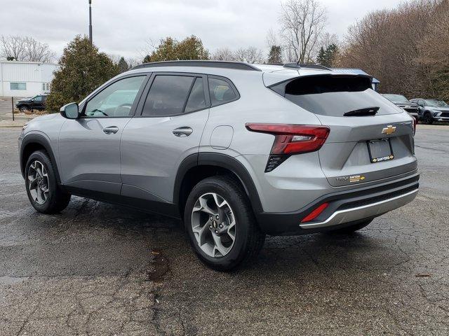 used 2025 Chevrolet Trax car, priced at $21,473