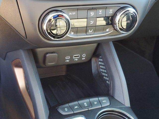 used 2023 Chevrolet TrailBlazer car, priced at $25,867