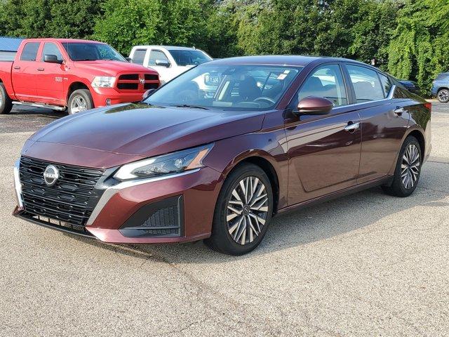 used 2023 Nissan Altima car, priced at $18,267