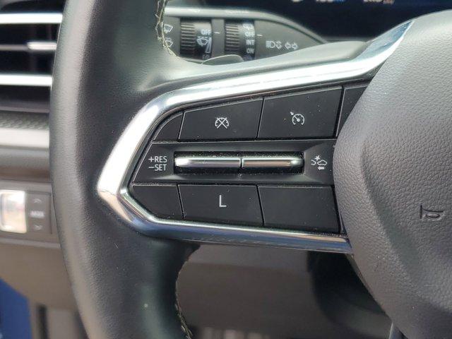 used 2025 Chevrolet Traverse car, priced at $39,249