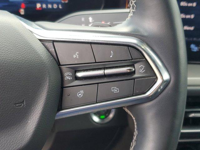 used 2025 Chevrolet Traverse car, priced at $39,249
