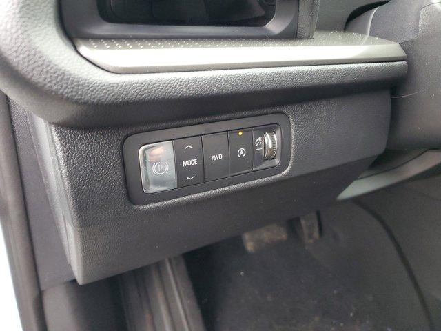 new 2026 Chevrolet Traverse car, priced at $42,808