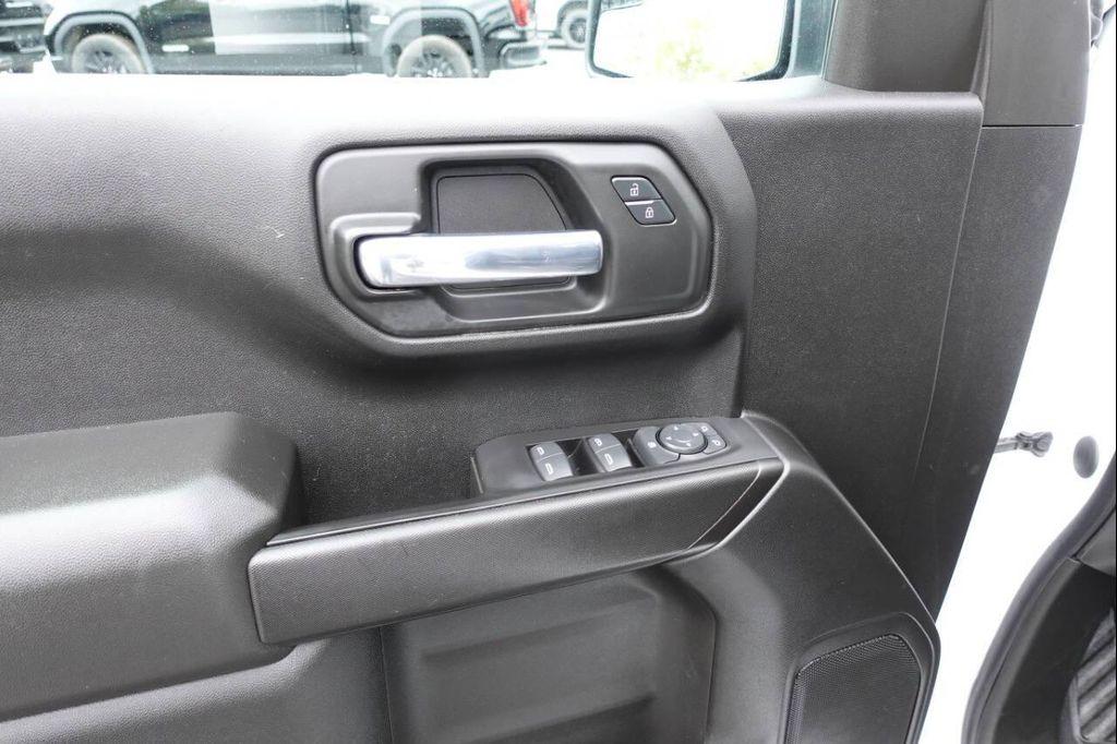 used 2023 GMC Sierra 1500 car, priced at $32,995