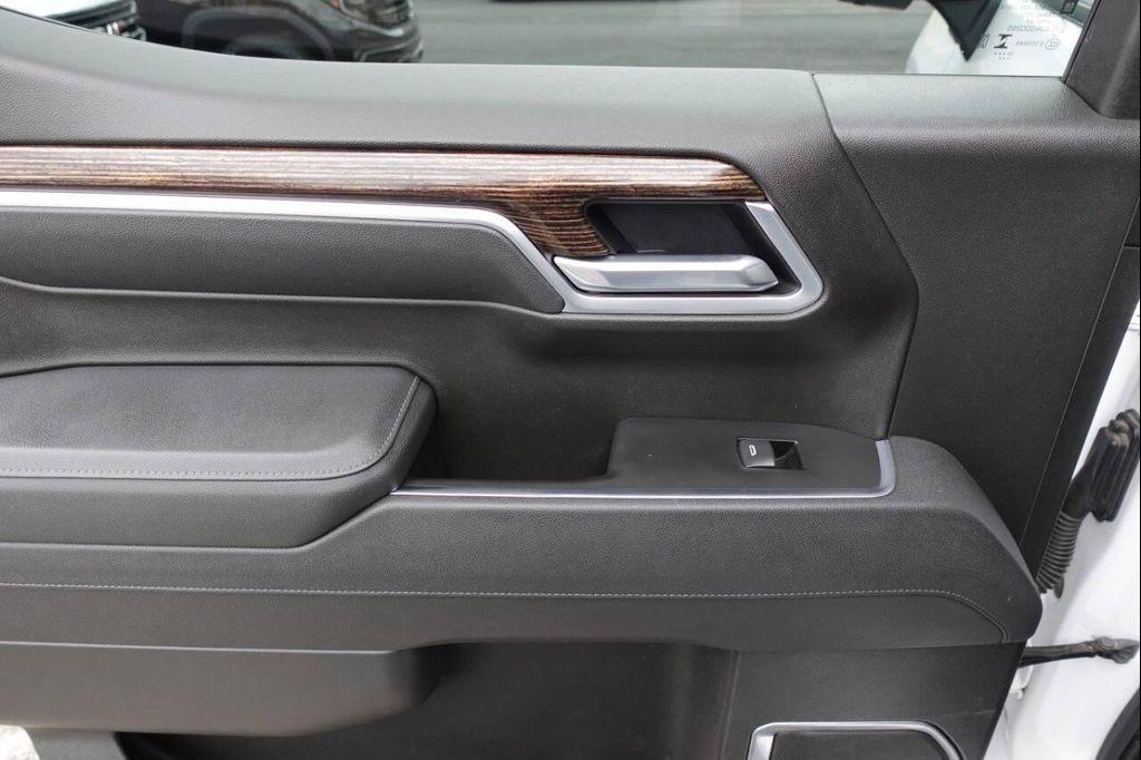 used 2025 GMC Sierra 1500 car, priced at $51,495