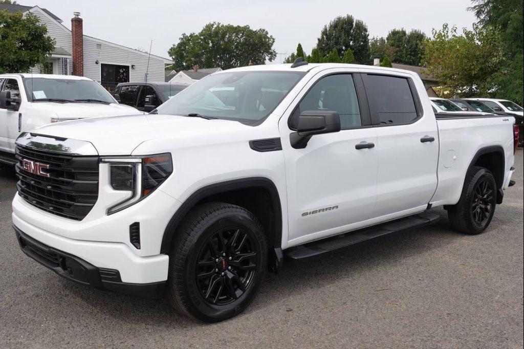 used 2022 GMC Sierra 1500 car, priced at $32,875