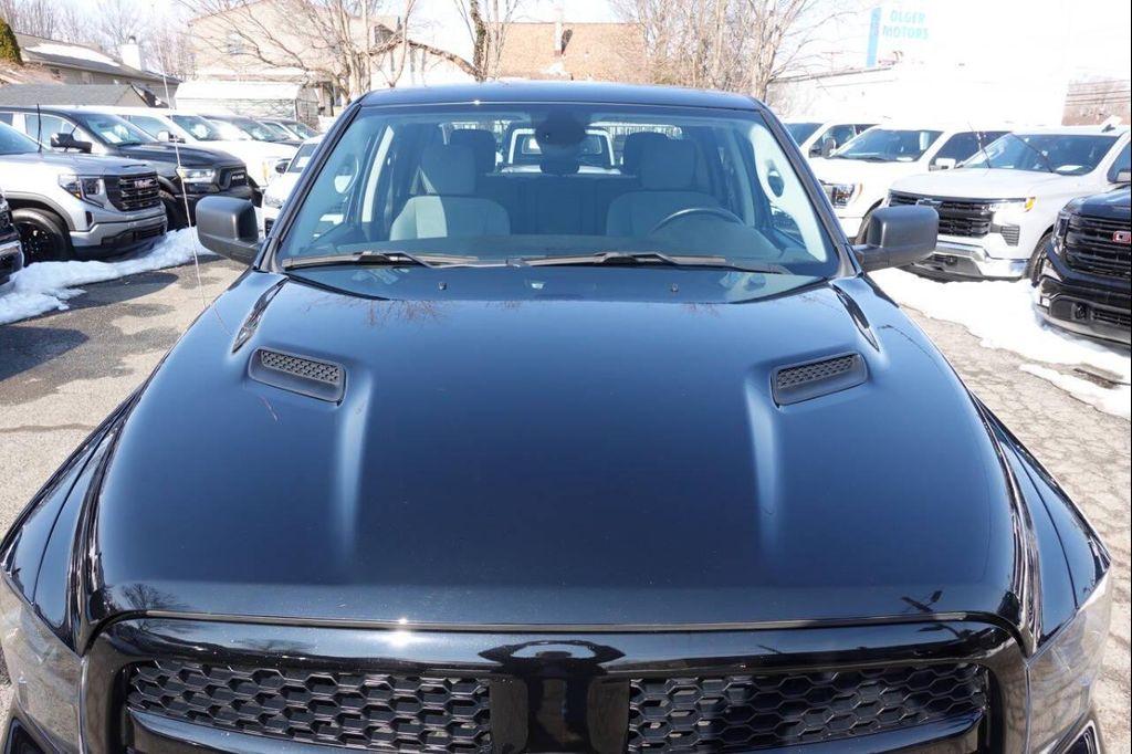 used 2023 Ram 1500 Classic car, priced at $32,995