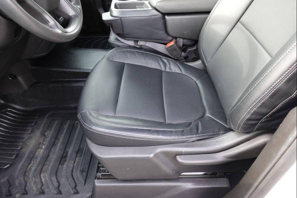 used 2024 Chevrolet Silverado 1500 car, priced at $33,995