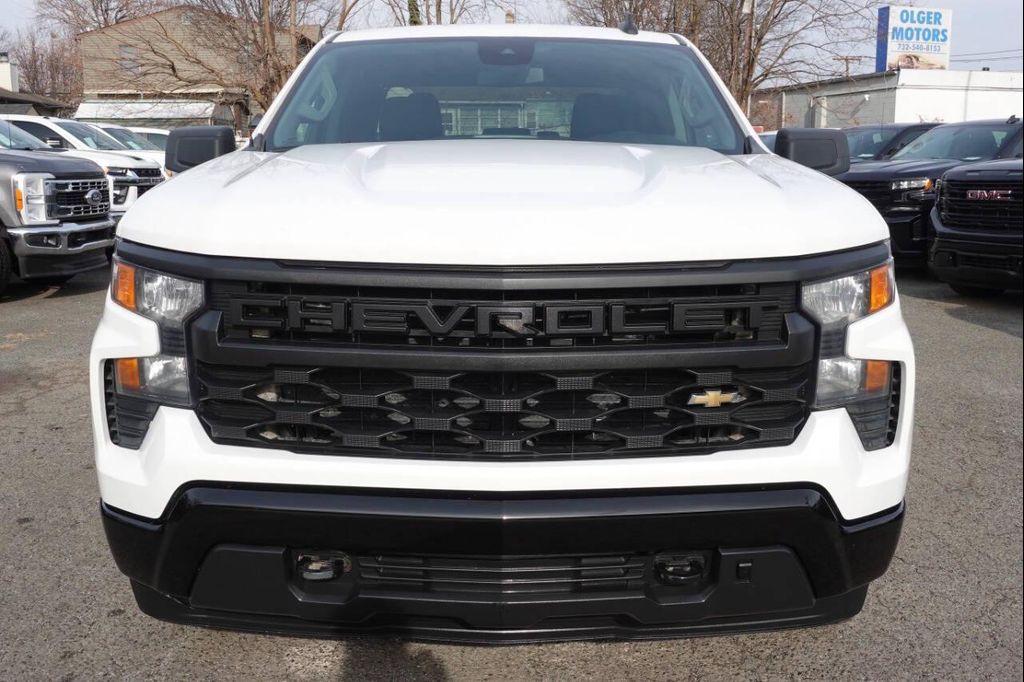 used 2024 Chevrolet Silverado 1500 car, priced at $33,995