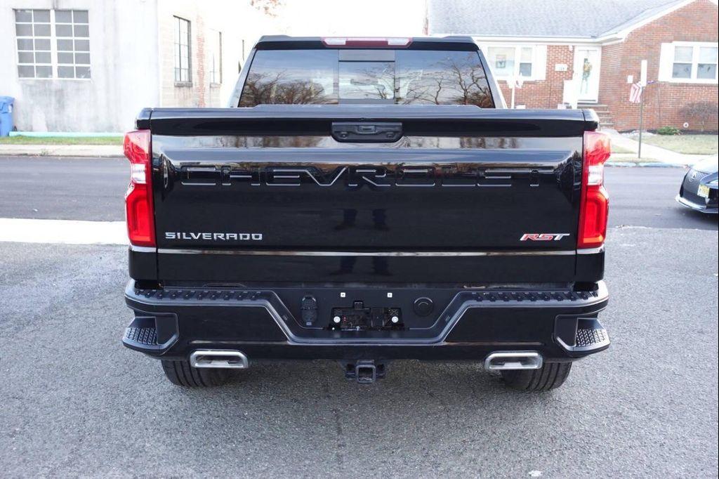 used 2024 Chevrolet Silverado 1500 car, priced at $43,995