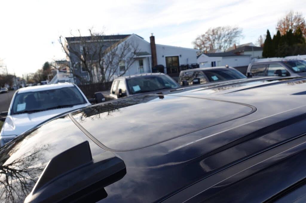 used 2024 Chevrolet Silverado 1500 car, priced at $44,977