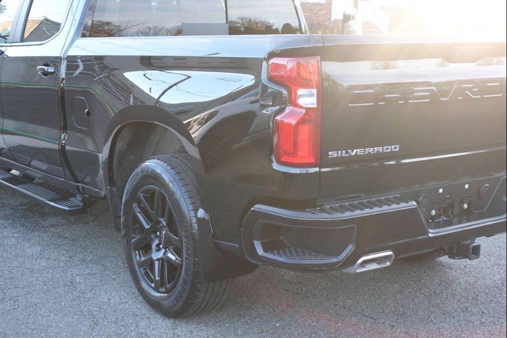 used 2024 Chevrolet Silverado 1500 car, priced at $43,995