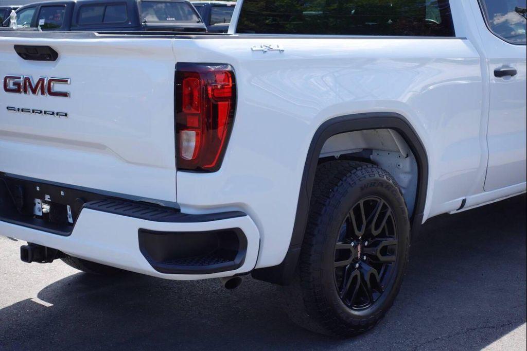 used 2024 GMC Sierra 1500 car, priced at $40,344