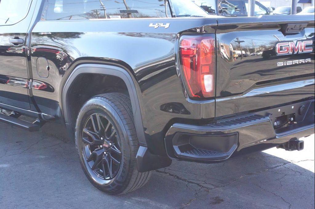 used 2023 GMC Sierra 1500 car, priced at $31,995