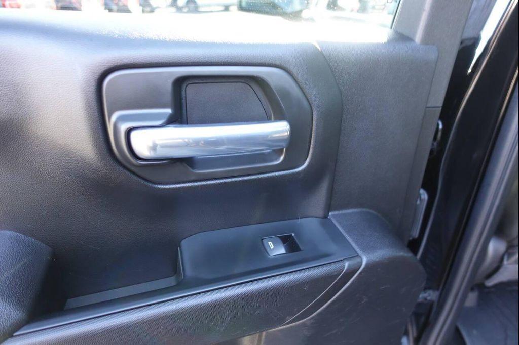 used 2023 GMC Sierra 1500 car, priced at $31,995