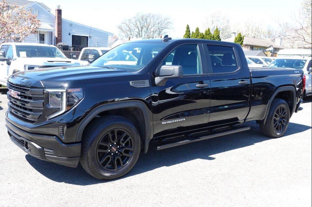 used 2024 GMC Sierra 1500 car, priced at $33,995