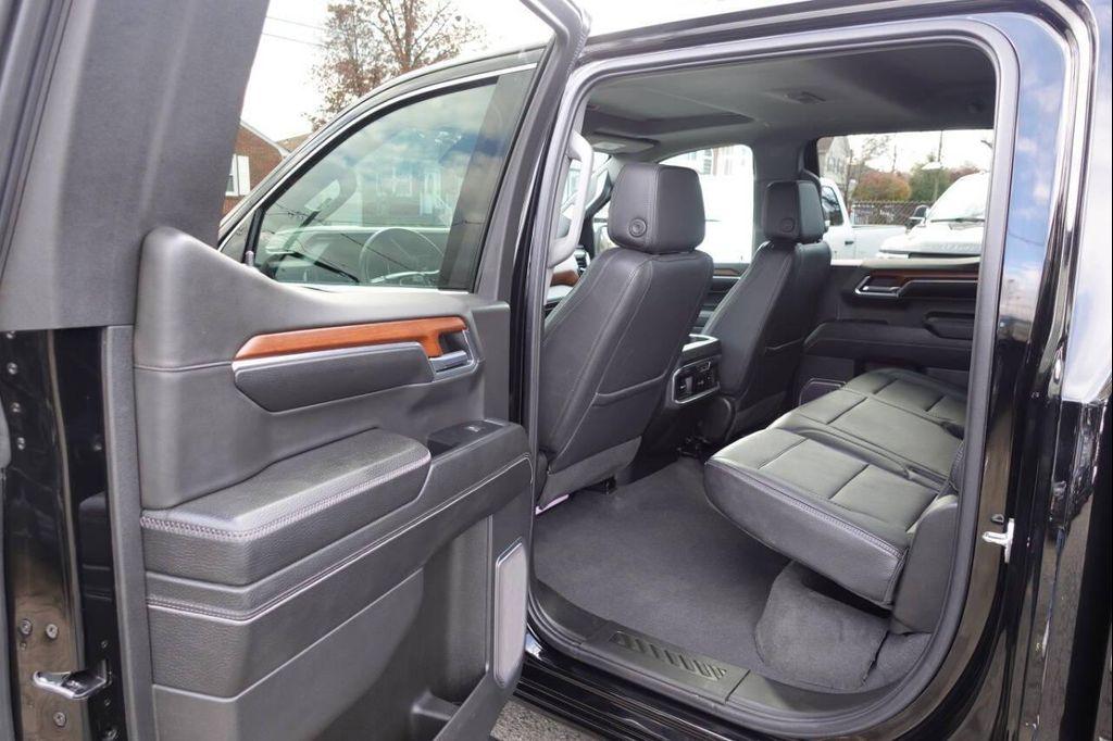 used 2023 GMC Sierra 1500 car, priced at $49,995