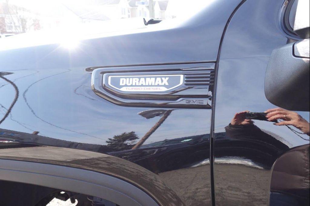 used 2023 GMC Sierra 1500 car, priced at $39,995