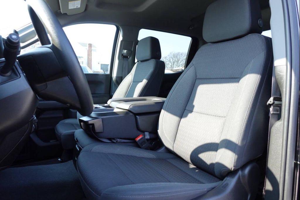 used 2023 GMC Sierra 1500 car, priced at $35,995