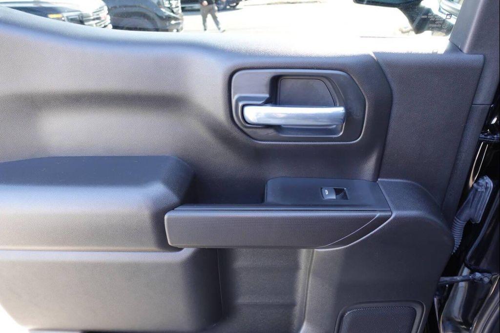 used 2023 GMC Sierra 1500 car, priced at $35,995