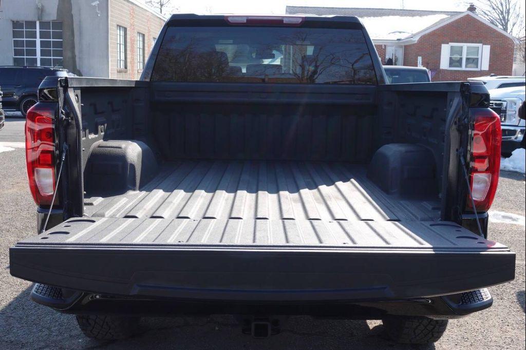 used 2023 GMC Sierra 1500 car, priced at $35,995