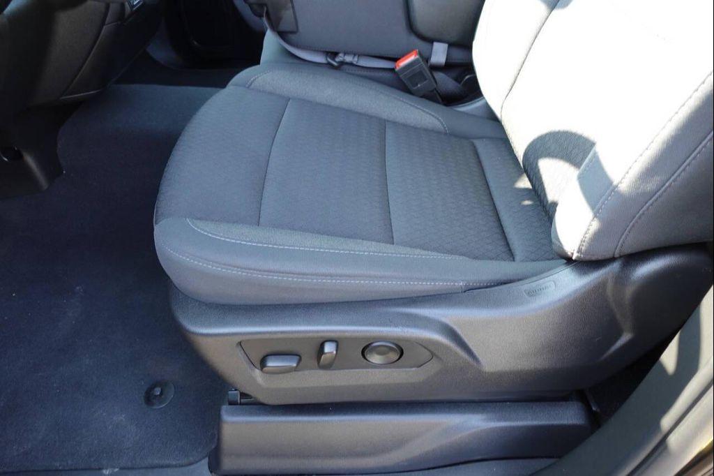 used 2023 GMC Sierra 1500 car, priced at $35,995