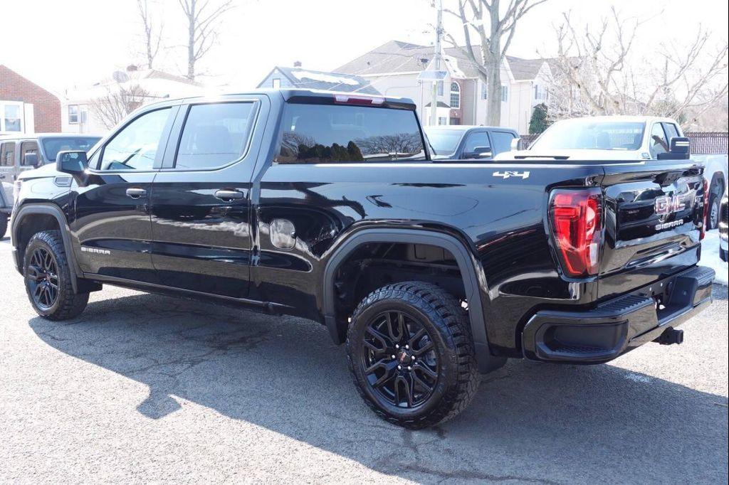 used 2023 GMC Sierra 1500 car, priced at $35,995