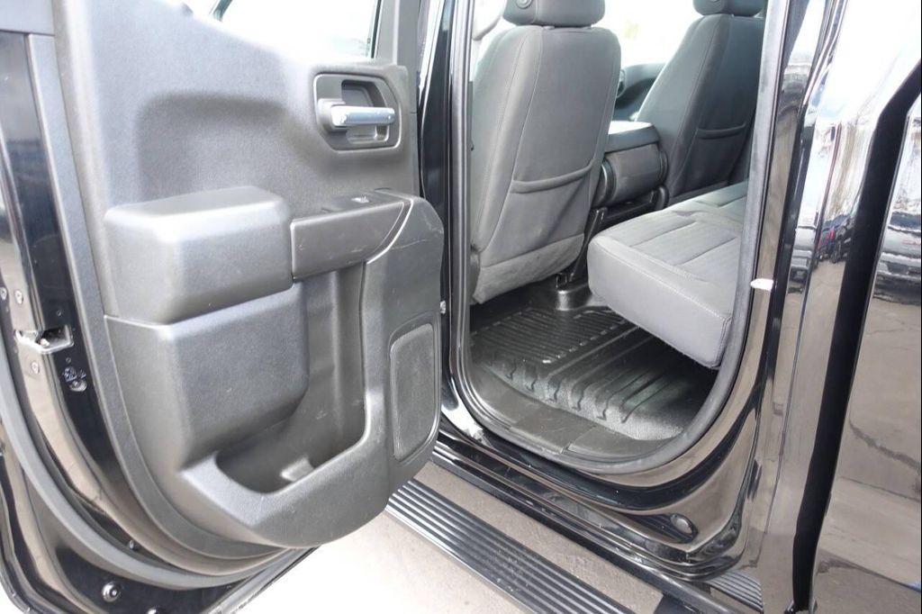 used 2022 GMC Sierra 1500 car, priced at $33,995