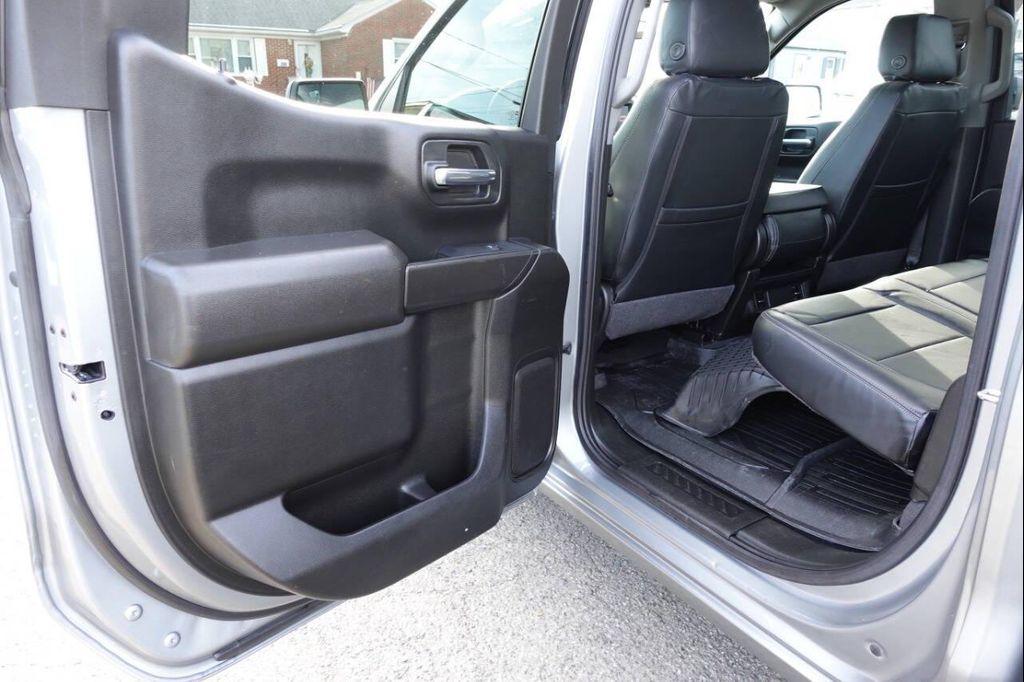 used 2023 GMC Sierra 1500 car, priced at $32,995