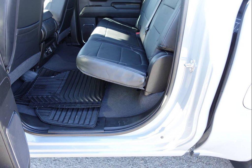 used 2024 Chevrolet Silverado 1500 car, priced at $35,995