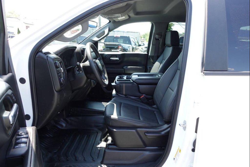 used 2024 Chevrolet Silverado 1500 car, priced at $34,677