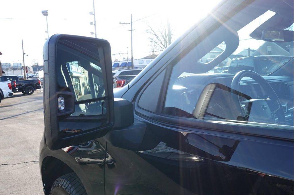 used 2024 Chevrolet Silverado 1500 car, priced at $48,995