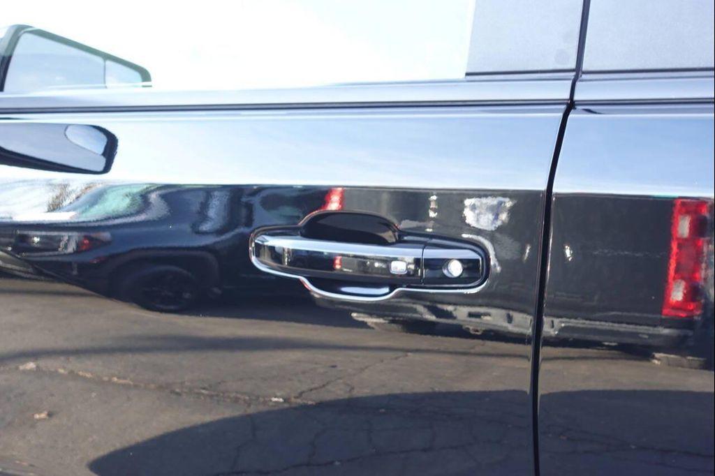 used 2024 Chevrolet Silverado 1500 car, priced at $35,875