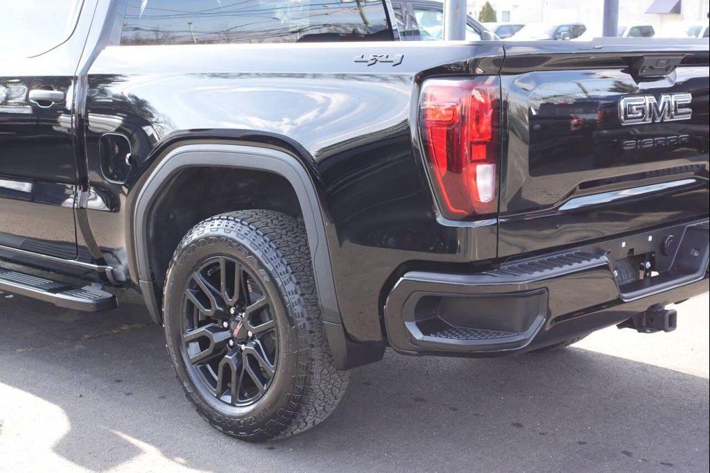 used 2023 GMC Sierra 1500 car, priced at $34,995