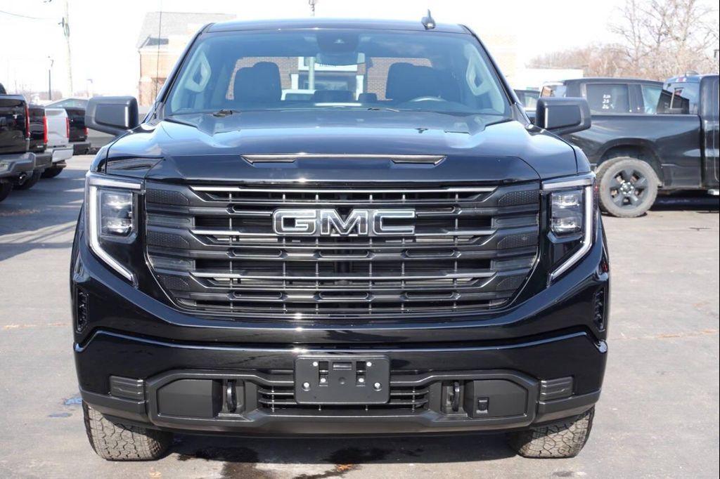 used 2023 GMC Sierra 1500 car, priced at $34,995