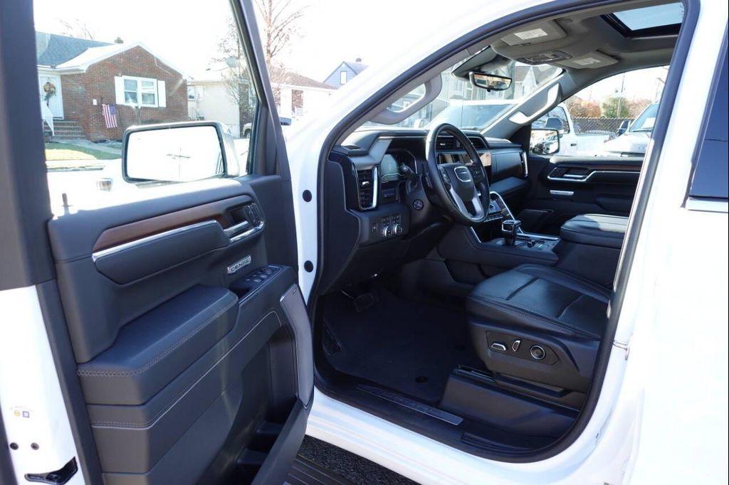 used 2024 GMC Sierra 1500 car, priced at $56,995