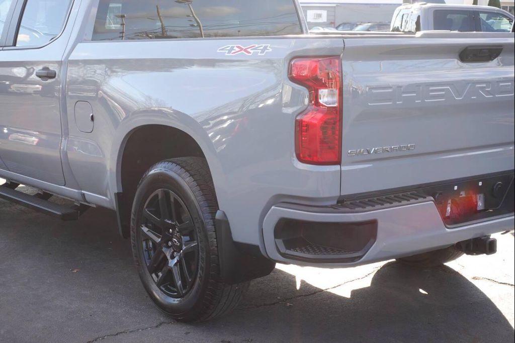 used 2024 Chevrolet Silverado 1500 car, priced at $33,995