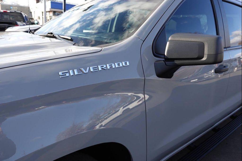 used 2024 Chevrolet Silverado 1500 car, priced at $33,995