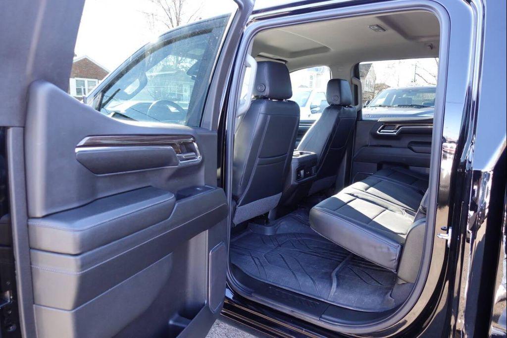 used 2024 Chevrolet Silverado 1500 car, priced at $44,995